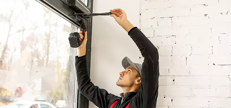 Why Choose Us for Your Door Closer Needs in Elyria