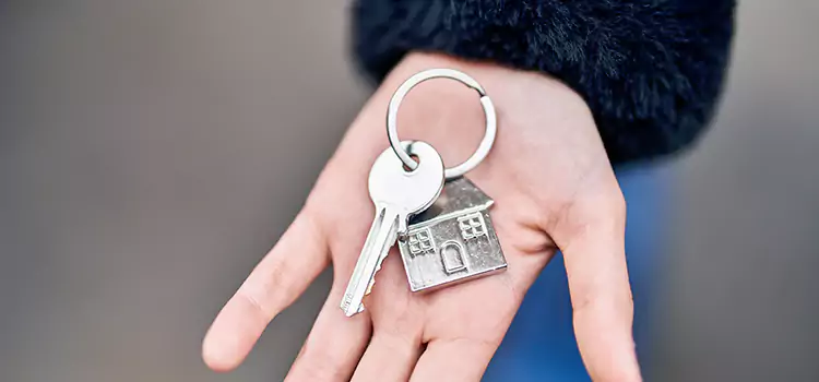 Trusted Broken Key Extraction Elyria